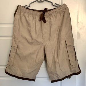 US polo assn. cargo shorts (size M)